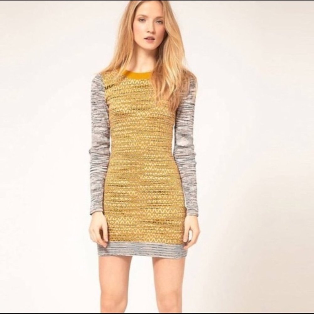 French Connection Chevron Knitted Mini Dress Size US 6 Yellow Gray